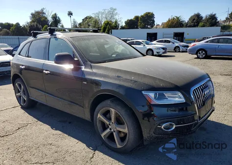 2015 Audi Q5 Premium Plus z USA, uszkodzony, nr VIN WA1DGAFP8FA069734